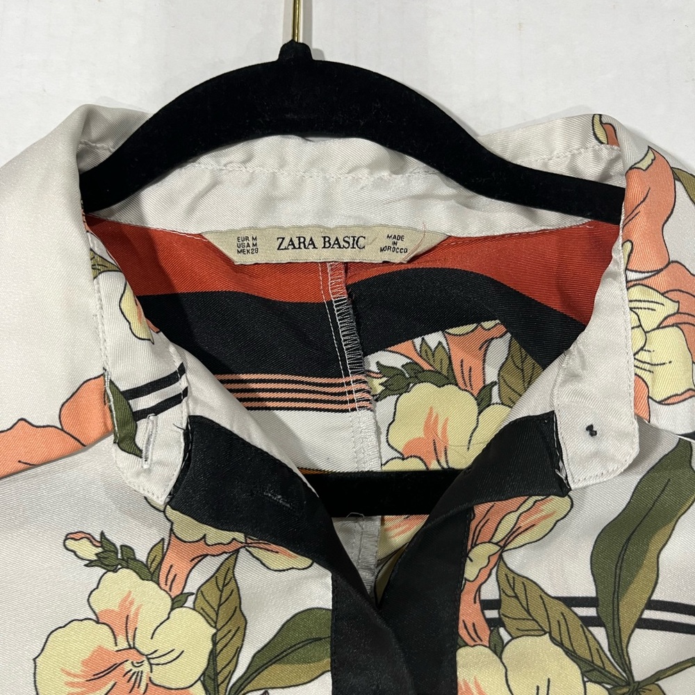 ZARA FLORAL BUTTON SHIRT (527) - Picture 4 of 12